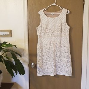 White lace dress